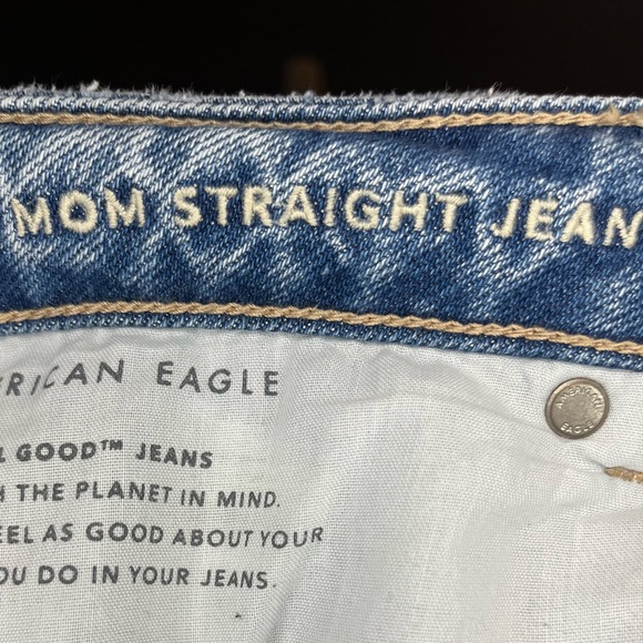 American Eagle Mom Jeans - Picture 3 of 4